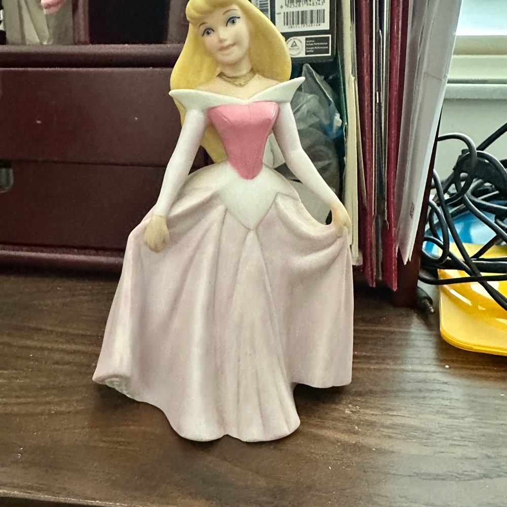 vintage Disney Sleeping Beauty Aurora figurine